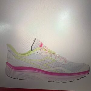 Diadora White and Pink Nucleo Running Shoes Size 7.5